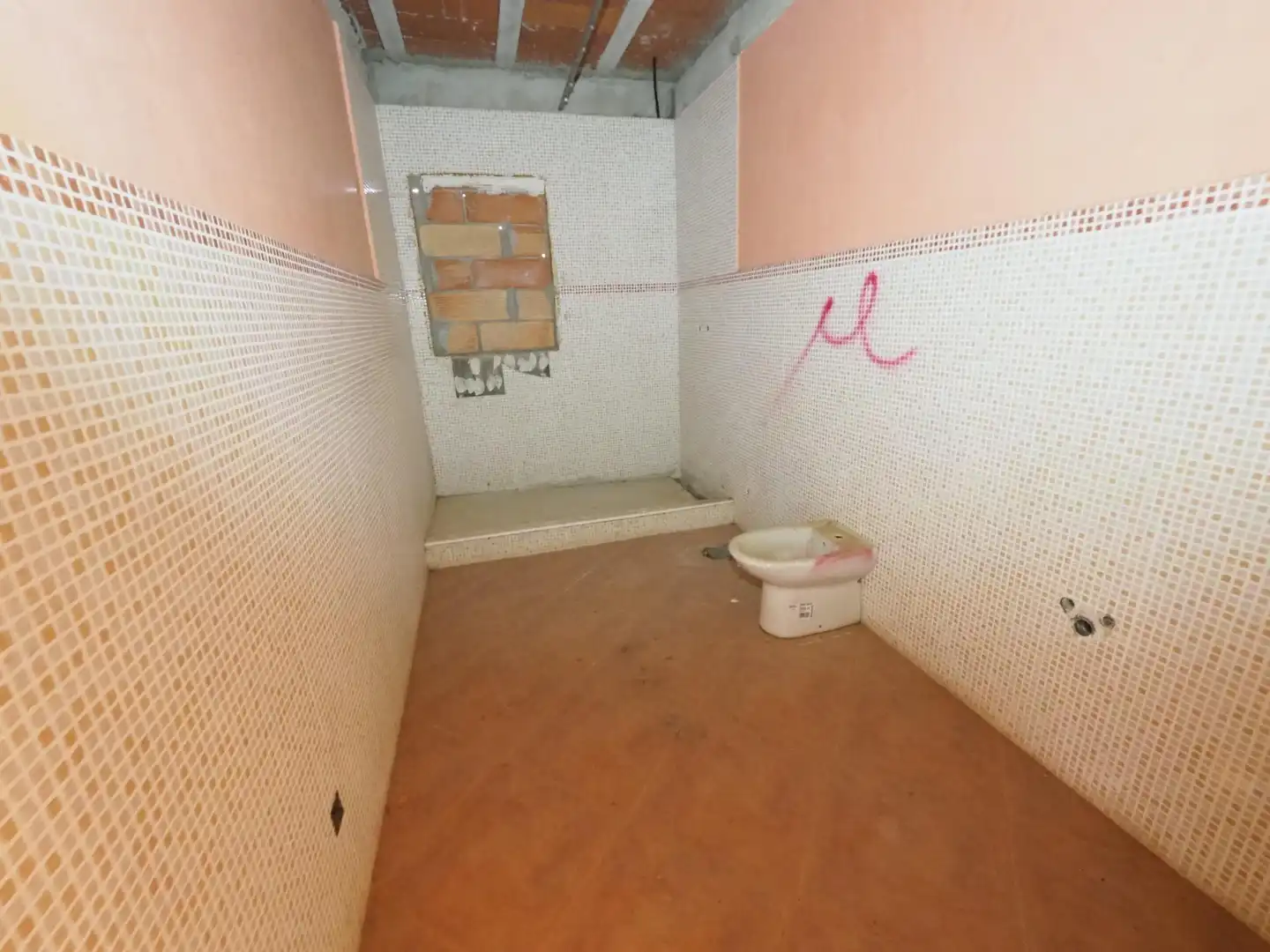 Bathroom of Houses for sale in Tordera