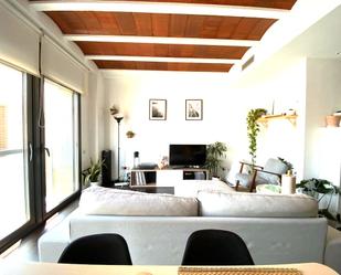 Sala d'estar de Dúplex de lloguer en Matadepera amb Aire condicionat, Calefacció i Parquet