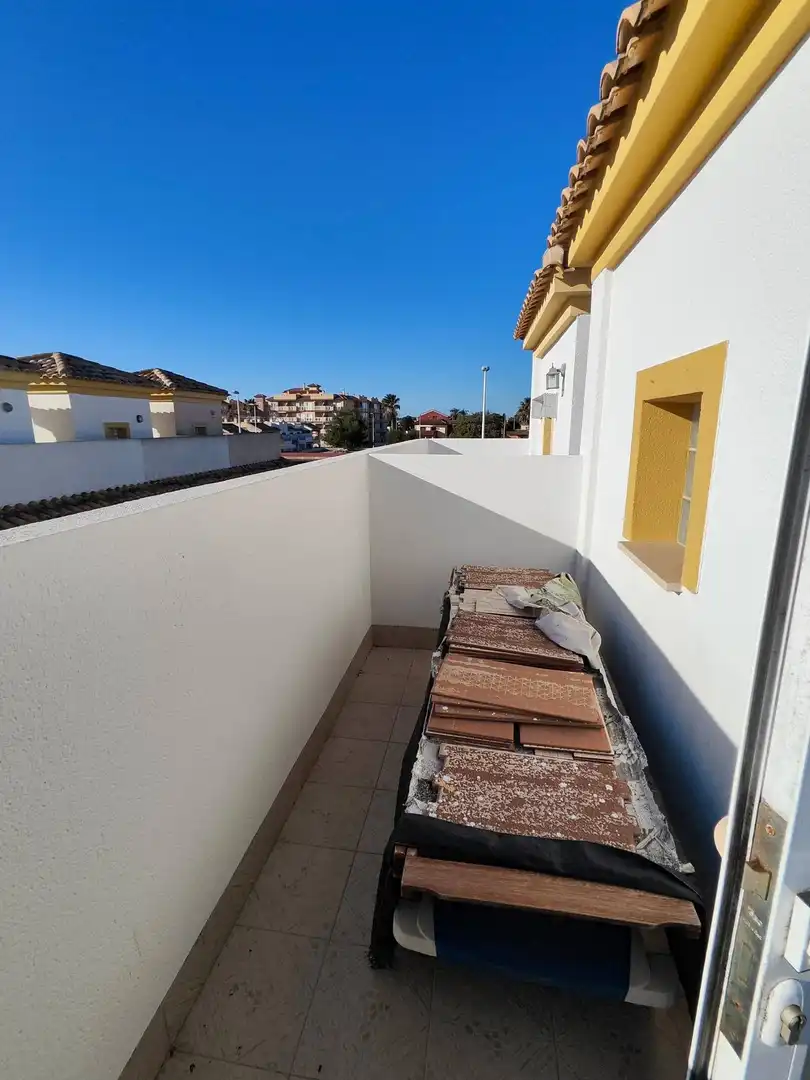 Casa adosada en venda a Los Peñascos - El Salero - Los Imbernones