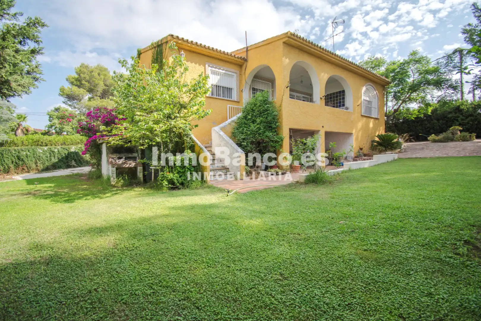 Vista exterior de Casa o chalet en venta en Torrent con Aire acondicionado, Calefacción y Jardín privado