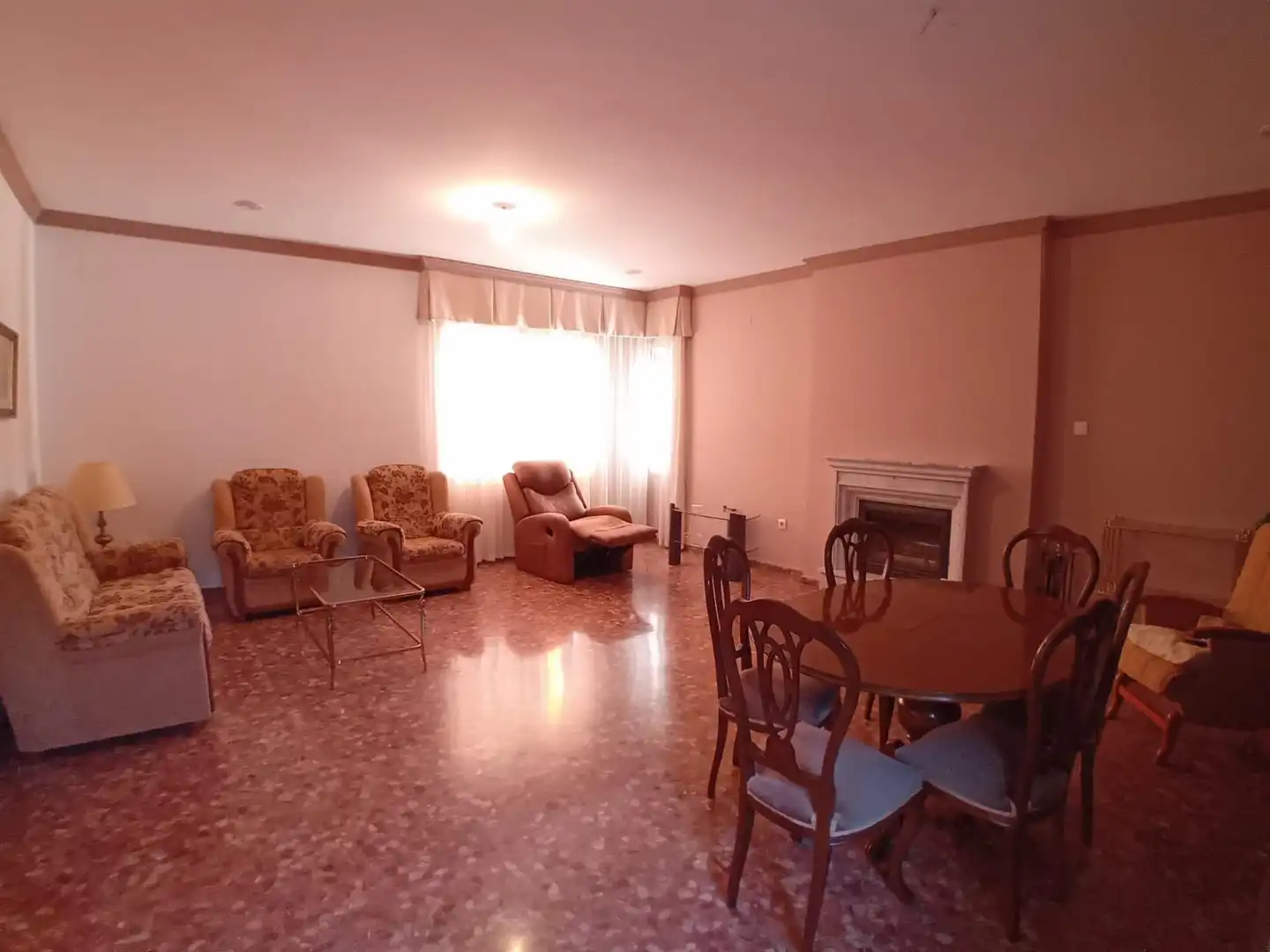 Villa con giardino in affitto a Periurbano Oeste - Sierra, imagen 9