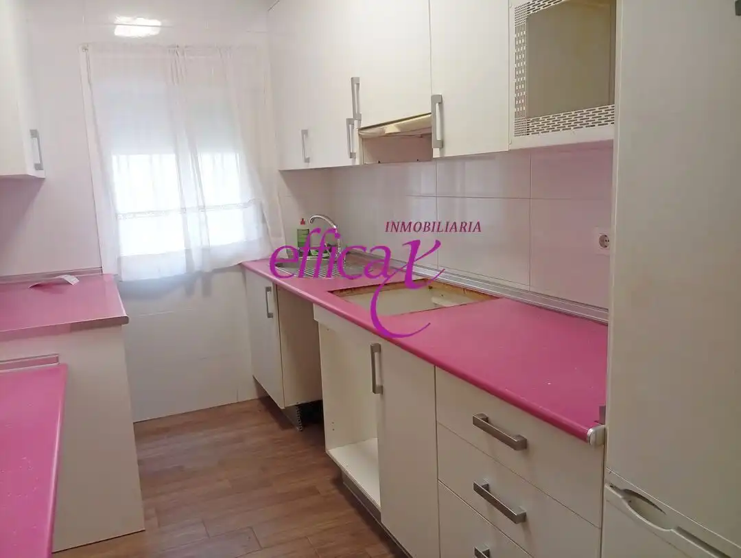 Cocina de Piso en venta en Torrijos con Calefacción y Trastero