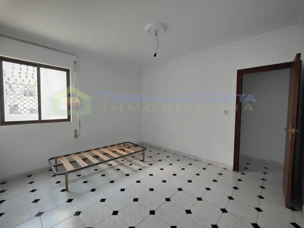 Piso en venta en Lepe con Balcón