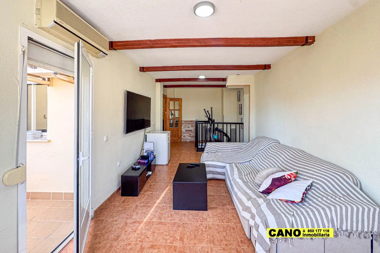 Sala de estar de Casa o chalet en venta en Vícar con Aire acondicionado, Calefacción y Terraza