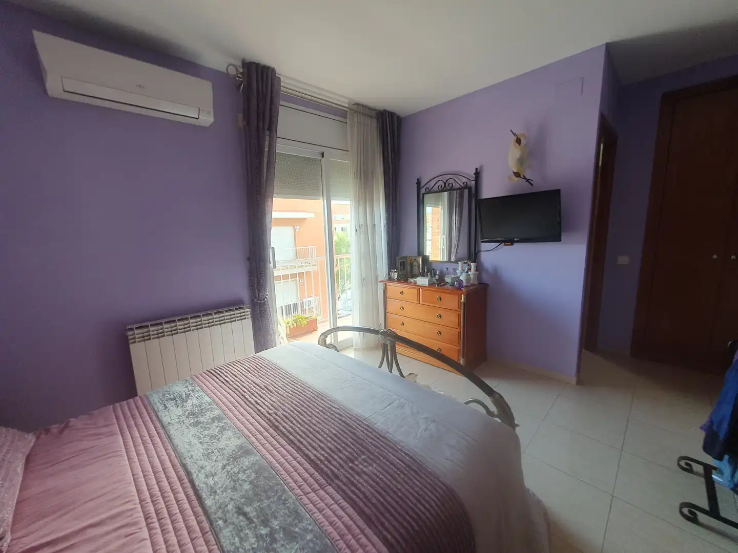 Habitación de Dúplex en venta en Canovelles con Aire acondicionado, Calefacción y Parquet