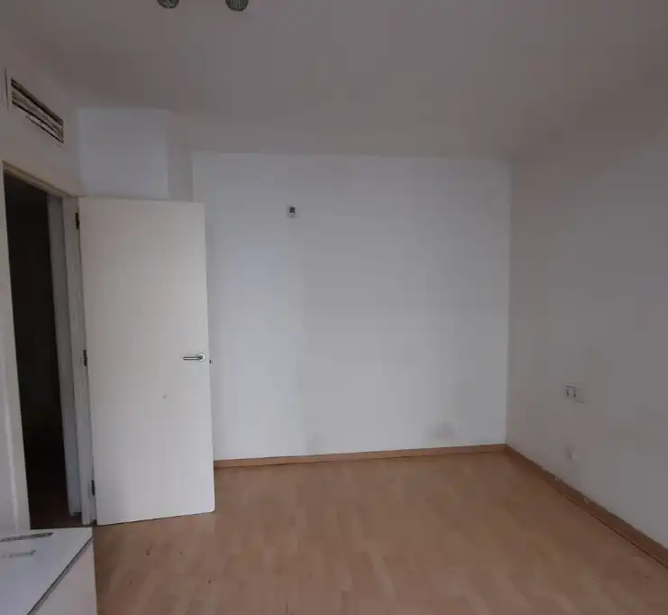 Wohnung zum Verkauf in Sabadell mit Klimaanlage