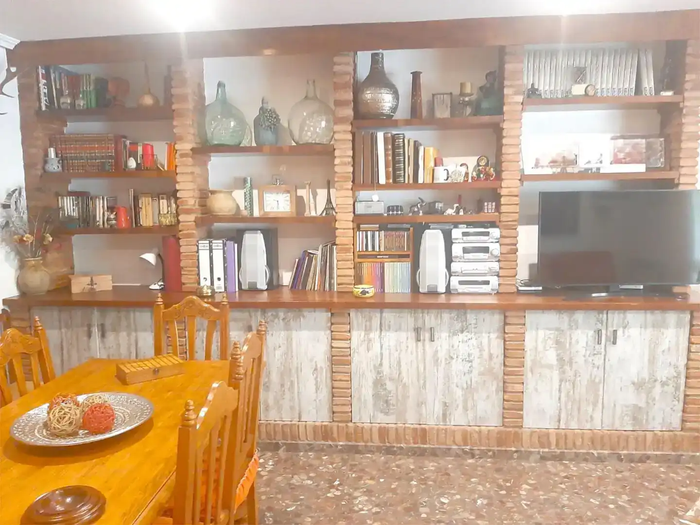 Menjador de Casa adosada en venda en Cazorla amb Aire condicionat i Balcó
