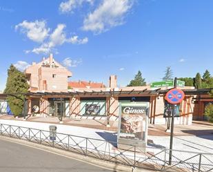 Vista exterior de Local en venda en Boadilla del Monte