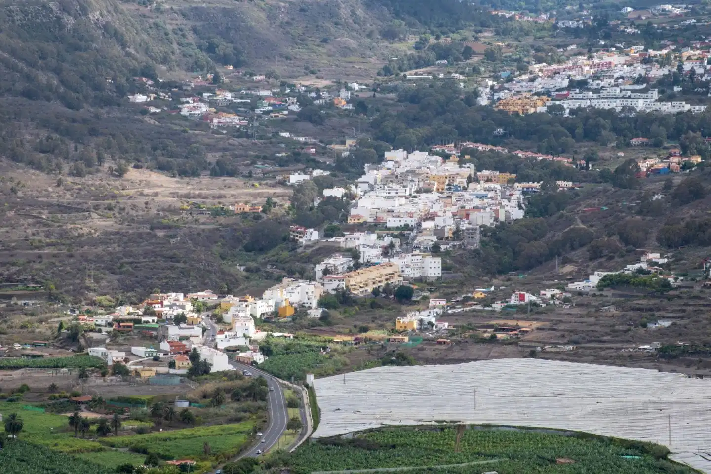 Vista exterior de Casa o xalet en venda en Arucas amb Terrassa