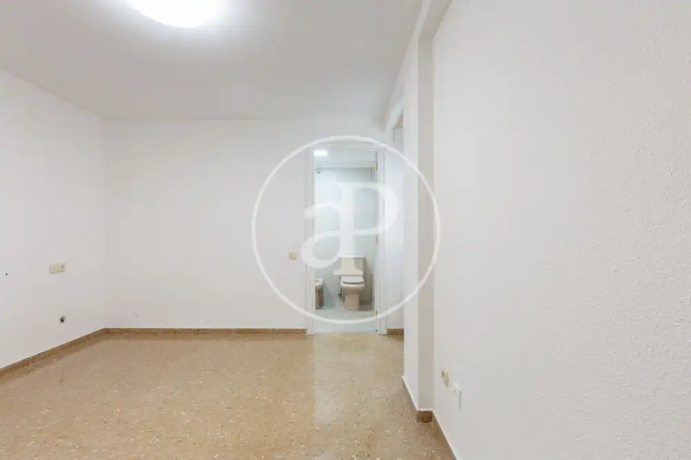 Piso en venta en Valencia con Aire acondicionado, Calefacción y Balcón