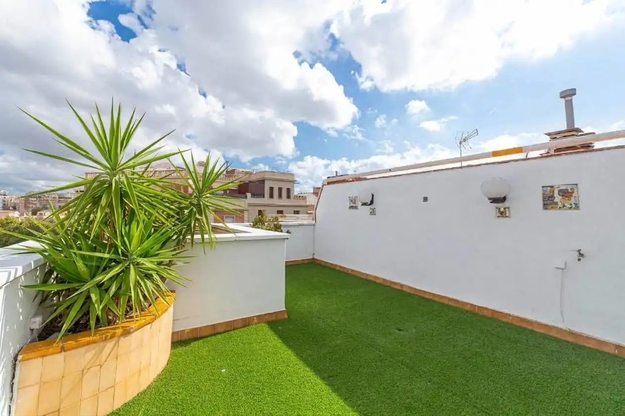 Ático con ascensor en venta en Gràcia