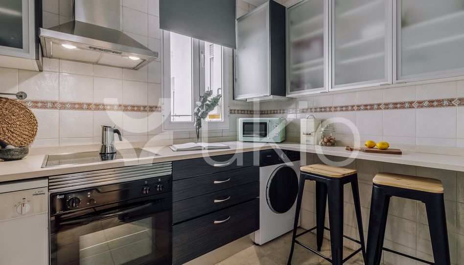 Apartamento de alquiler en Calle del Doce de Octubre, Niño Jesús - Imagen 4