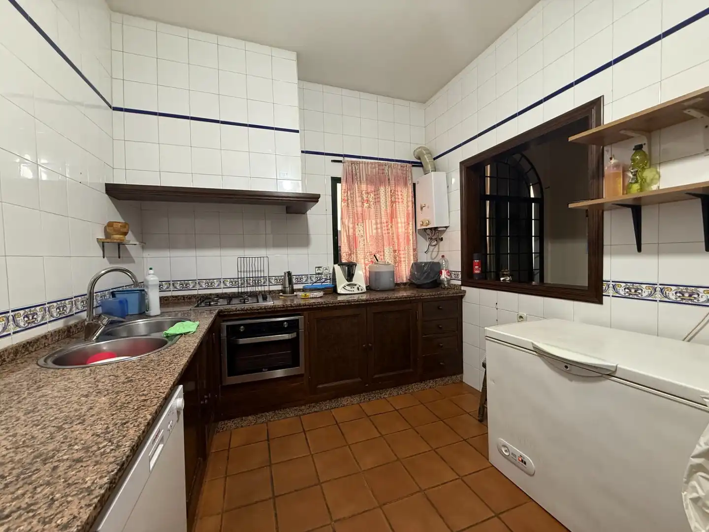 Cocina de Casa o chalet en venta en Almonte con Terraza, Trastero y Amueblado