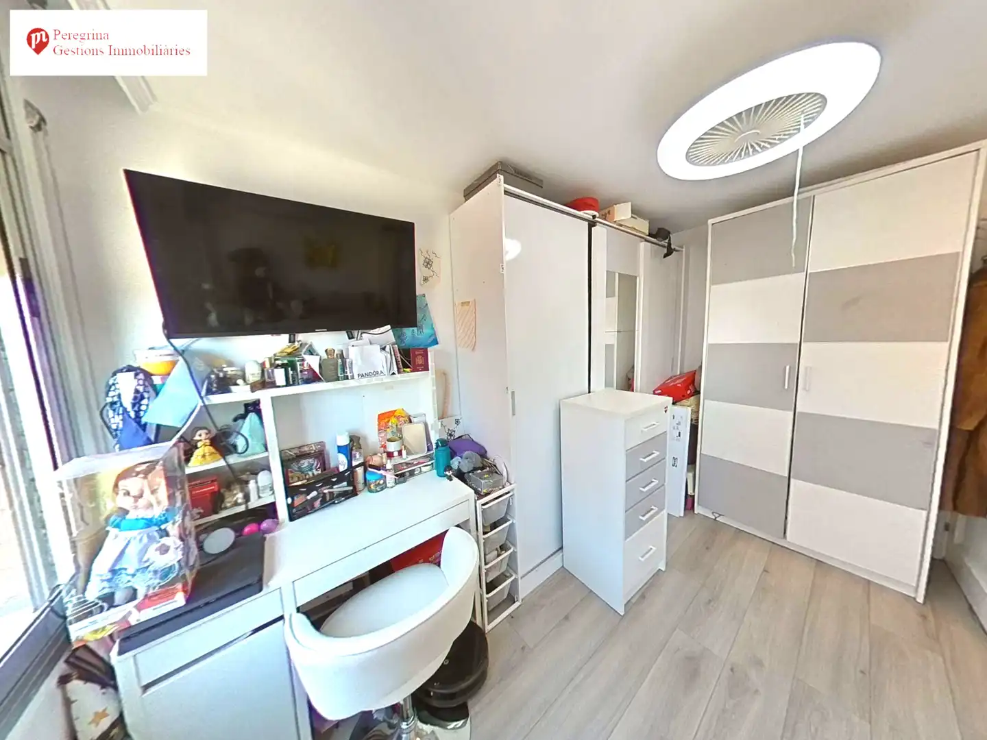 Bedroom of Flat for sale in Badalona  with Air Conditioner, Heating and Parquet flooring