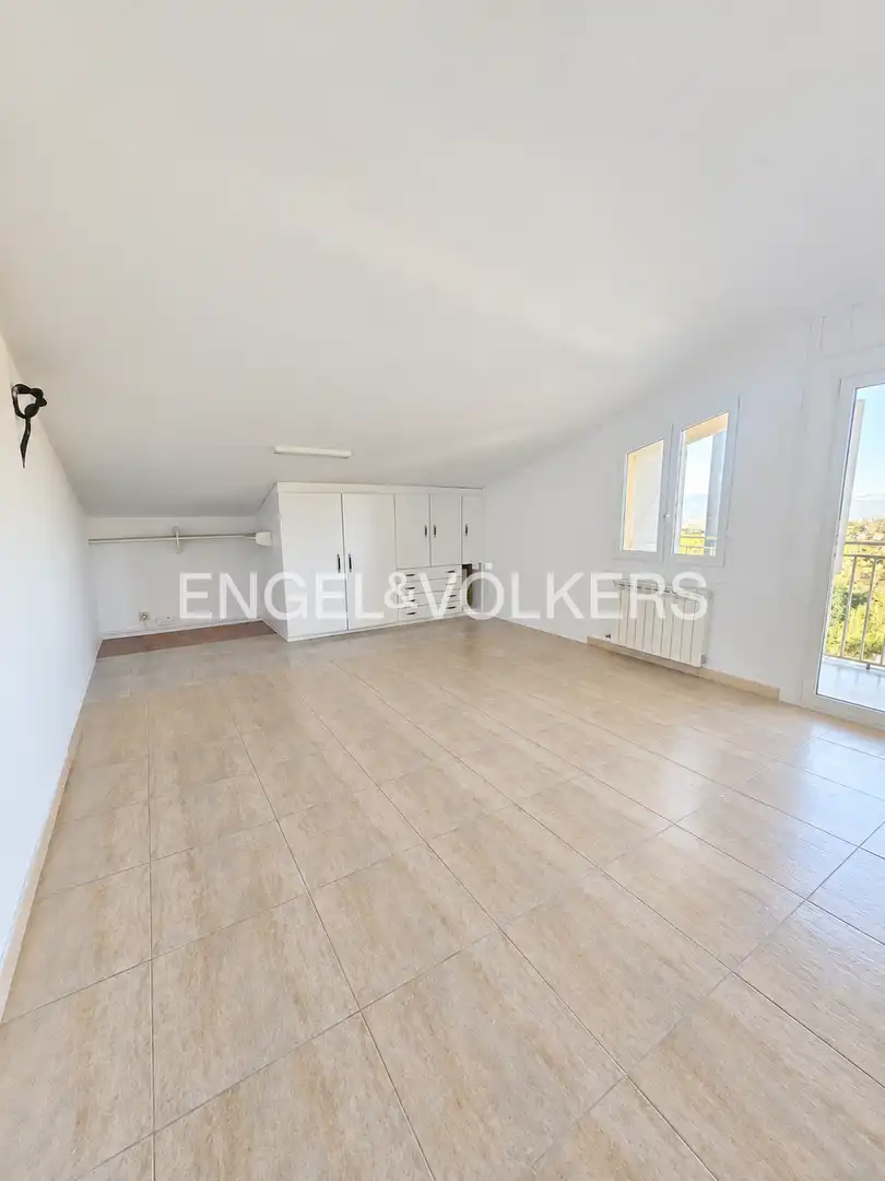Casa amb terrassa en venda a Corbera de Llobregat, imagen 12