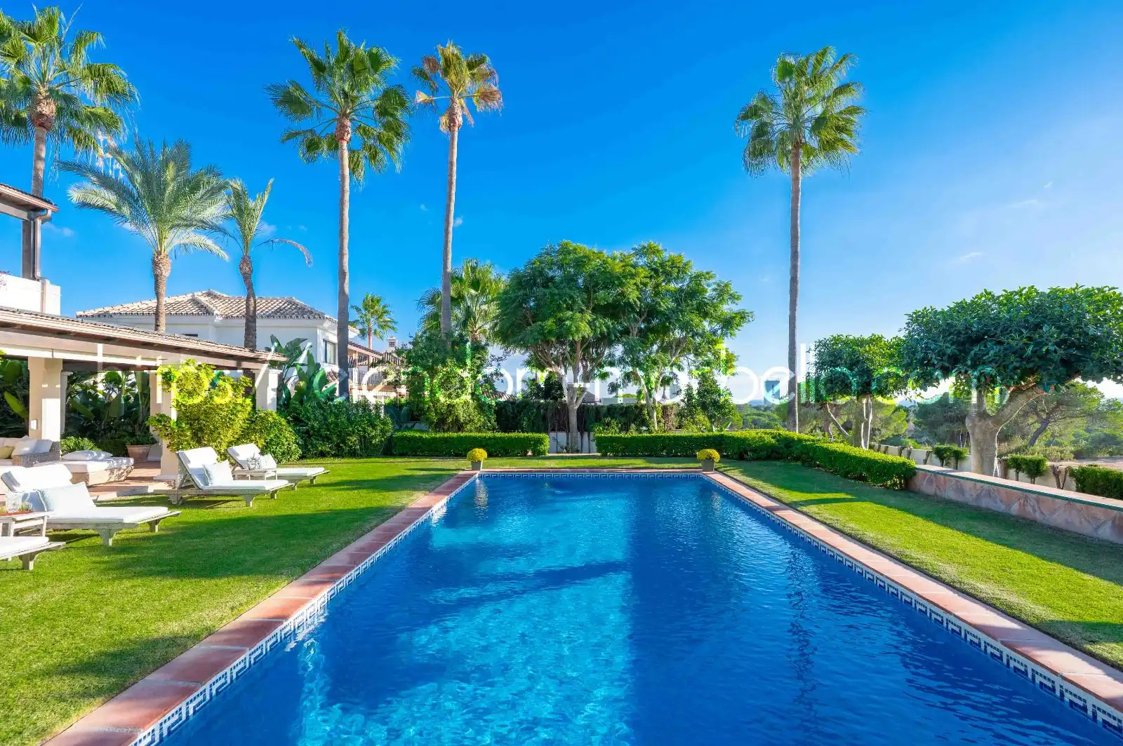 Garten von Haus oder Chalet zum Verkauf in Marbella mit Klimaanlage, Heizung und Privatgarten