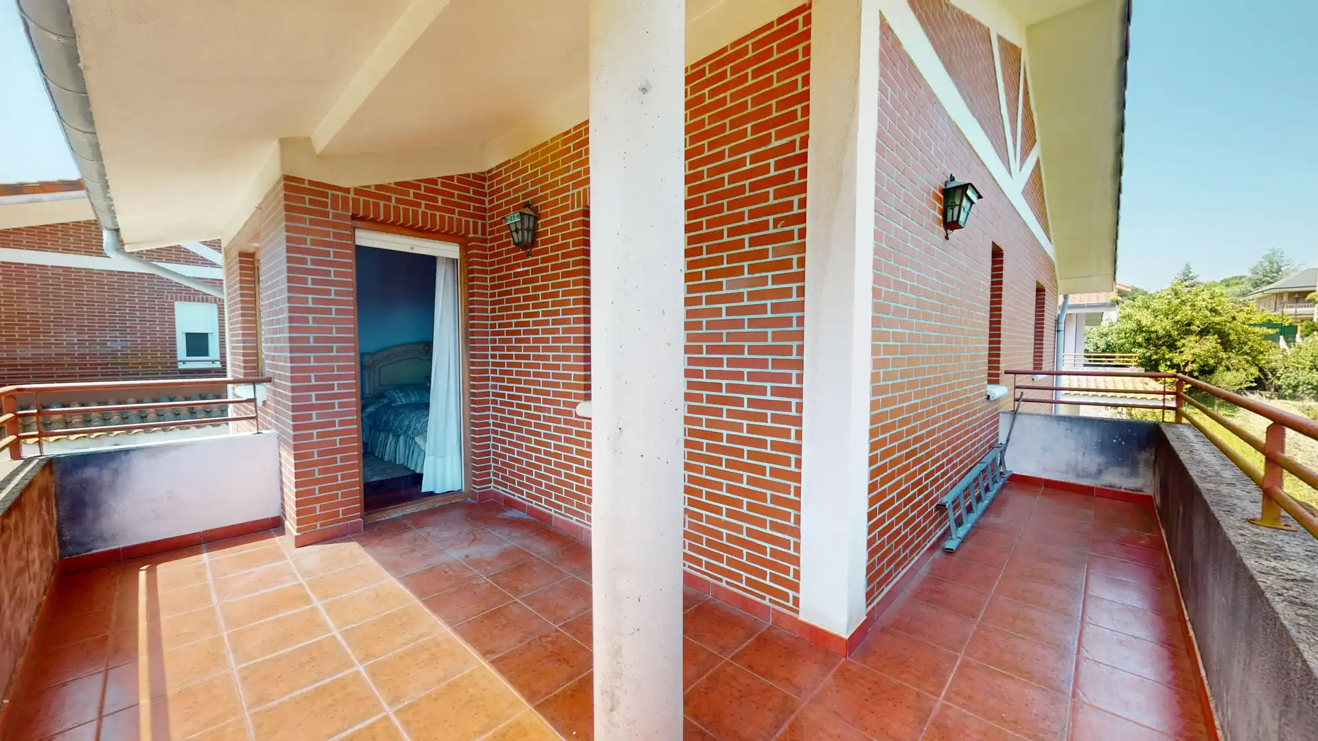 Terraza de Casa o chalet en venta en Castro-Urdiales con Calefacción, Terraza y Trastero