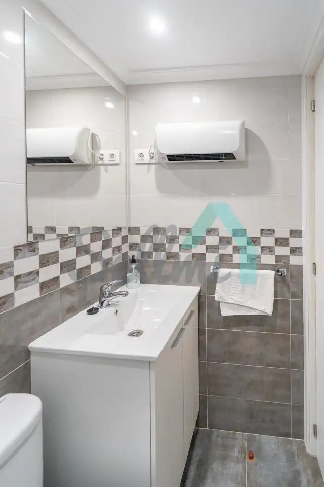 Casa adosada en venta en Eladio Rico García, Valdés - Luarca