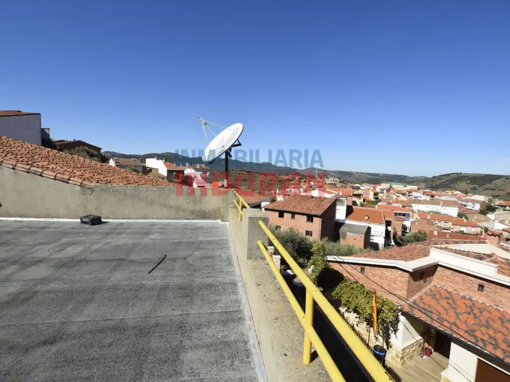 Business premises for sale in Calle los Claveles 4, imagen 3