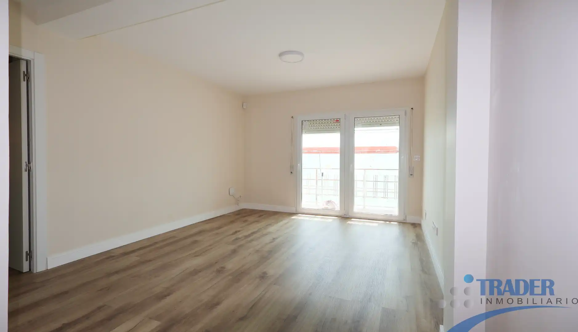Piso en venta en Alcorcón con Calefacción, Jardín privado y Terraza