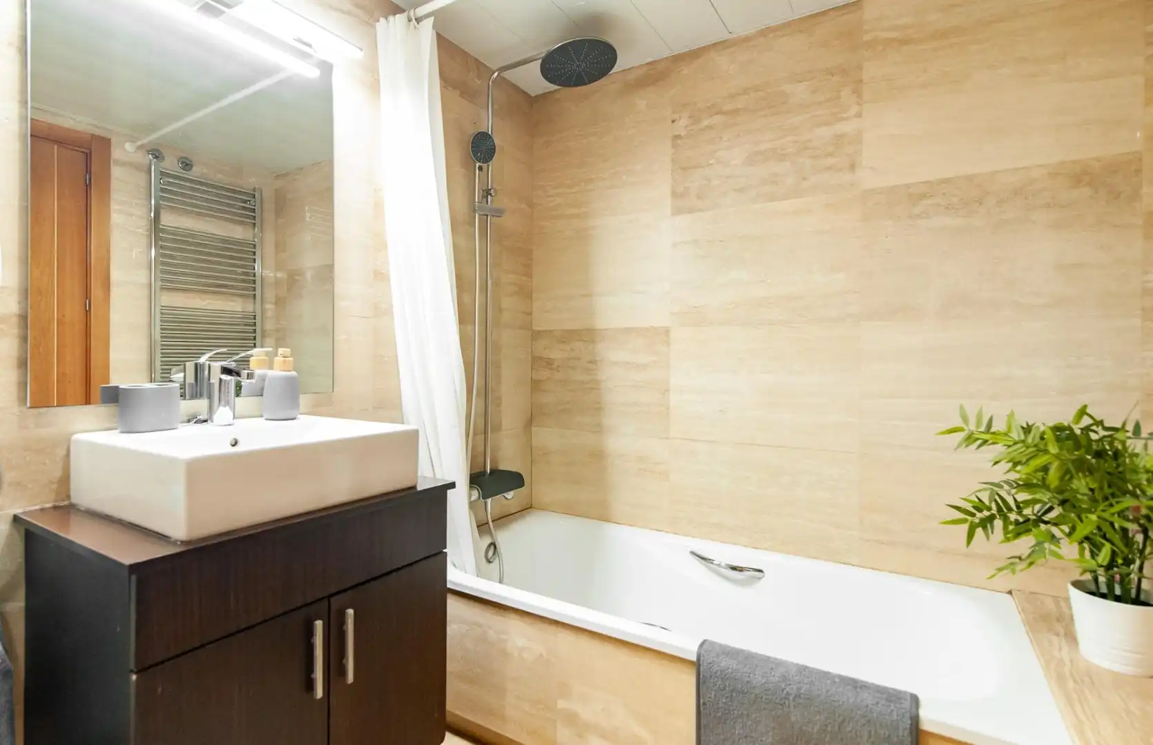 Baño de Ático en venta en Vilafranca del Penedès con Aire acondicionado, Calefacción y Parquet