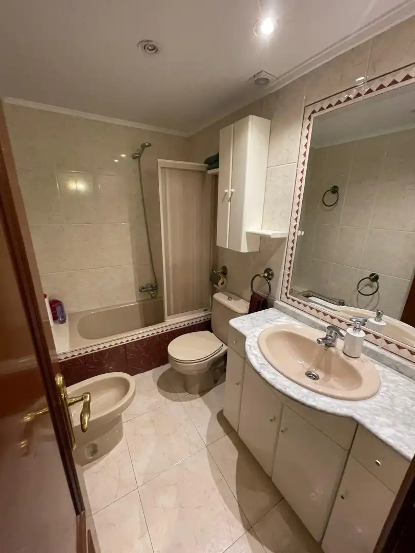 Bathroom of Flat for sale in Barakaldo   with Heating, Parquet flooring and Terrace