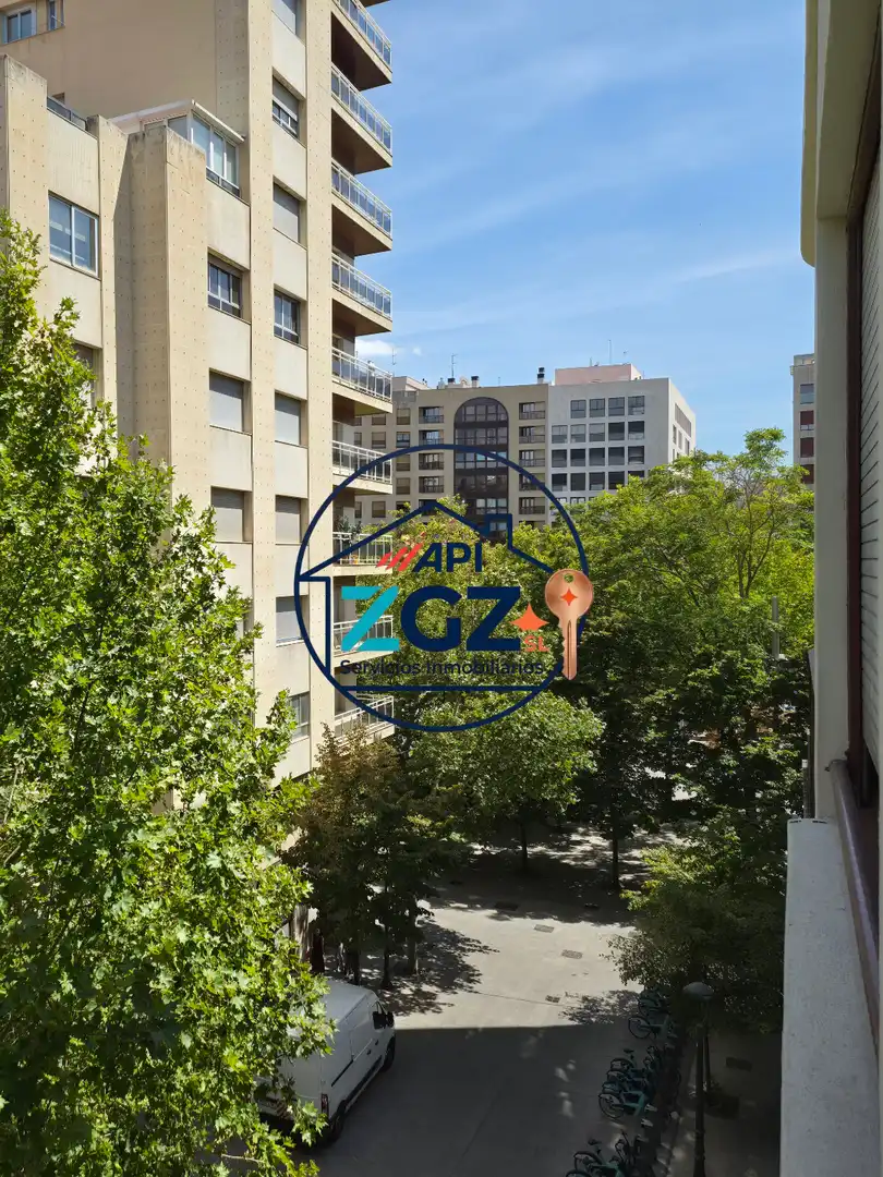 Piso con ascensor en venta en Calle Canfranc, imagen 17