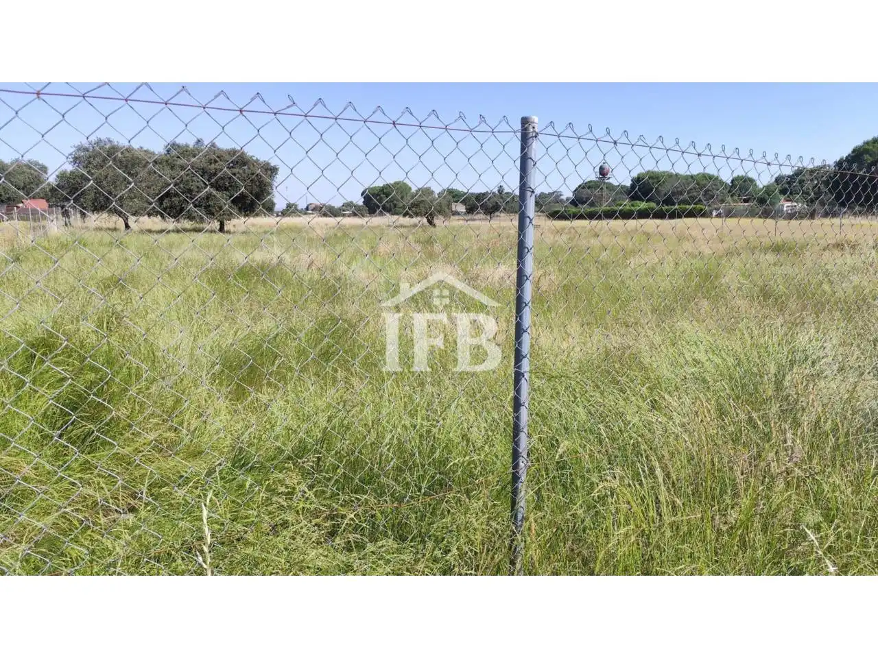 Land for sale in Badajoz