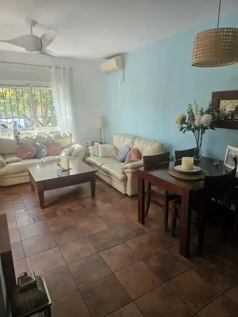 Wohnzimmer von Erdgeschoss zum Verkauf in La Unión mit Balkon