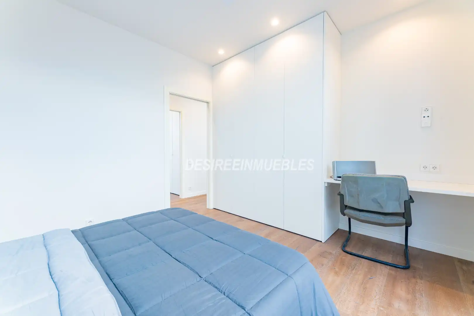 Habitación de Casa o chalet en venta en Godella con Aire acondicionado, Calefacción y Jardín privado