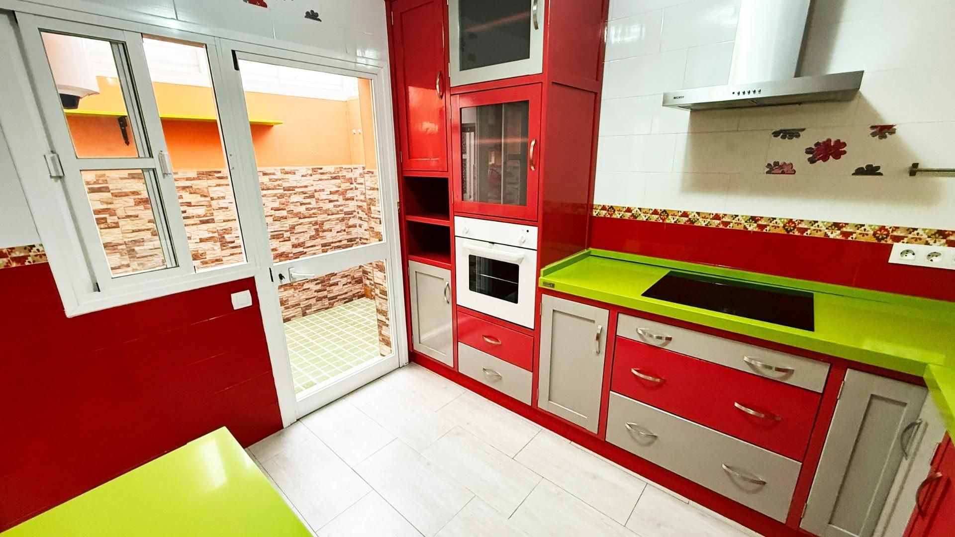 Kitchen of Single-family semi-detached for sale in Chiclana de la Frontera  with Air Conditioner, Storage room and Balcony
