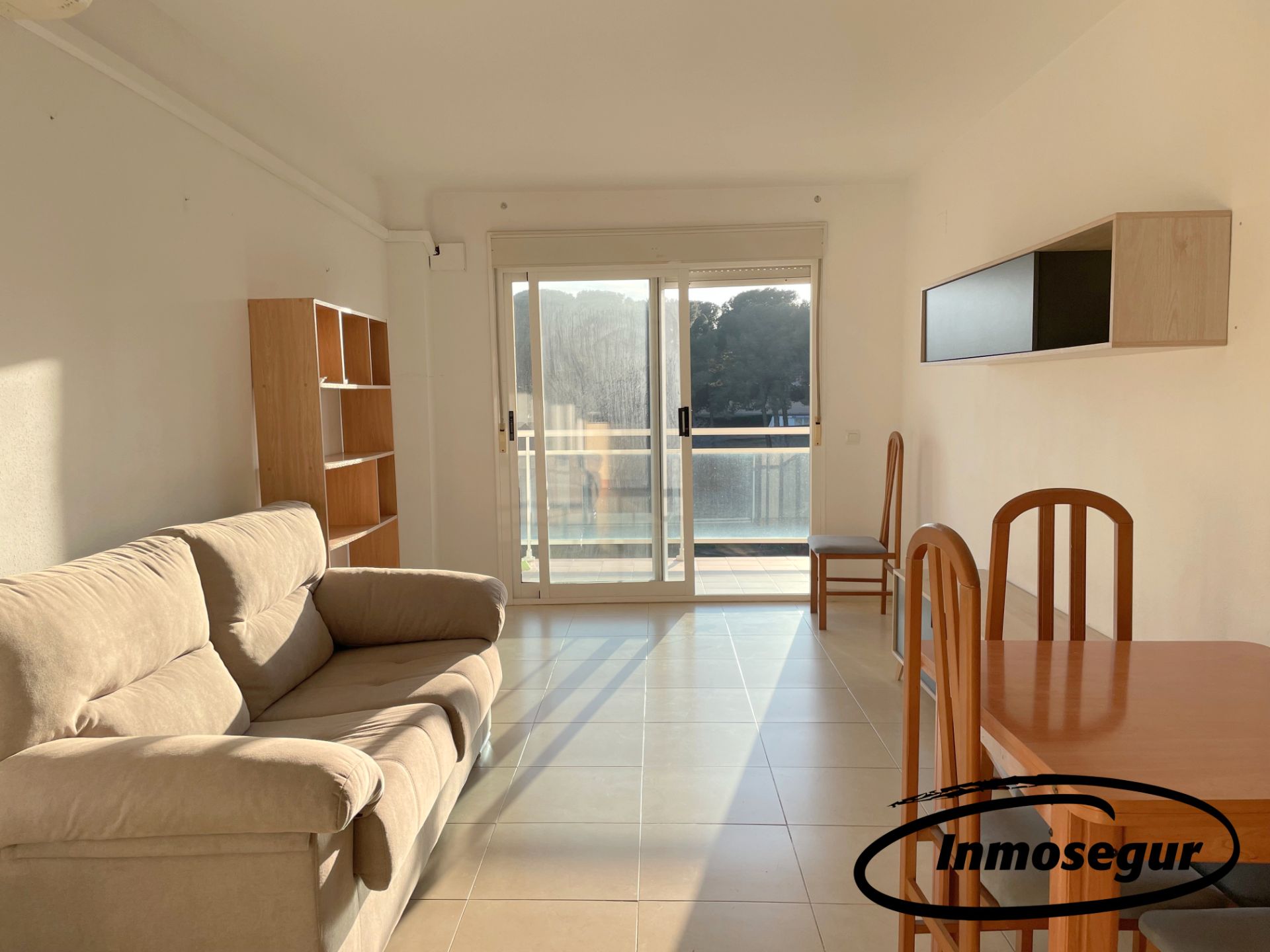 Sala d'estar de Apartament en venda en Cambrils amb Aire condicionat, Terrassa i Traster