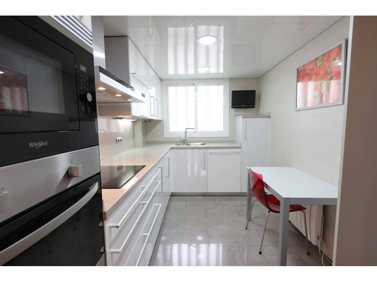 Kitchen of Flat for sale in L'Hospitalet de Llobregat  with Air Conditioner, Heating and Parquet flooring