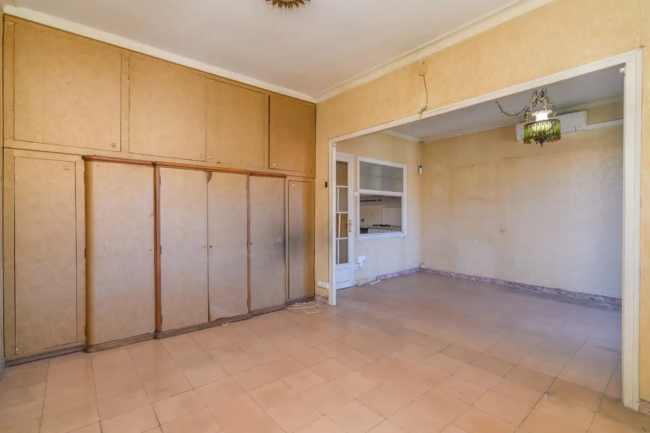 Piso en venta en Barcelona con Aire acondicionado, Calefacción y Balcón