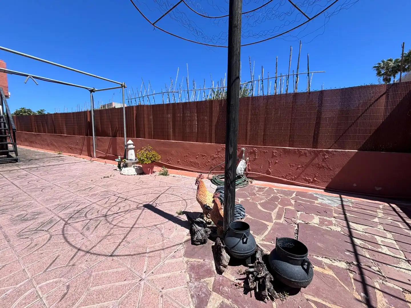 Terraza de Casa o chalet en venta en Torrent con Jardín privado, Piscina y Amueblado