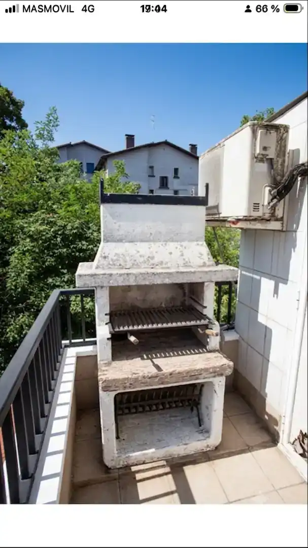 Terrassa de Pis en venda en Donostia - San Sebastián  amb Aire condicionat i Balcó
