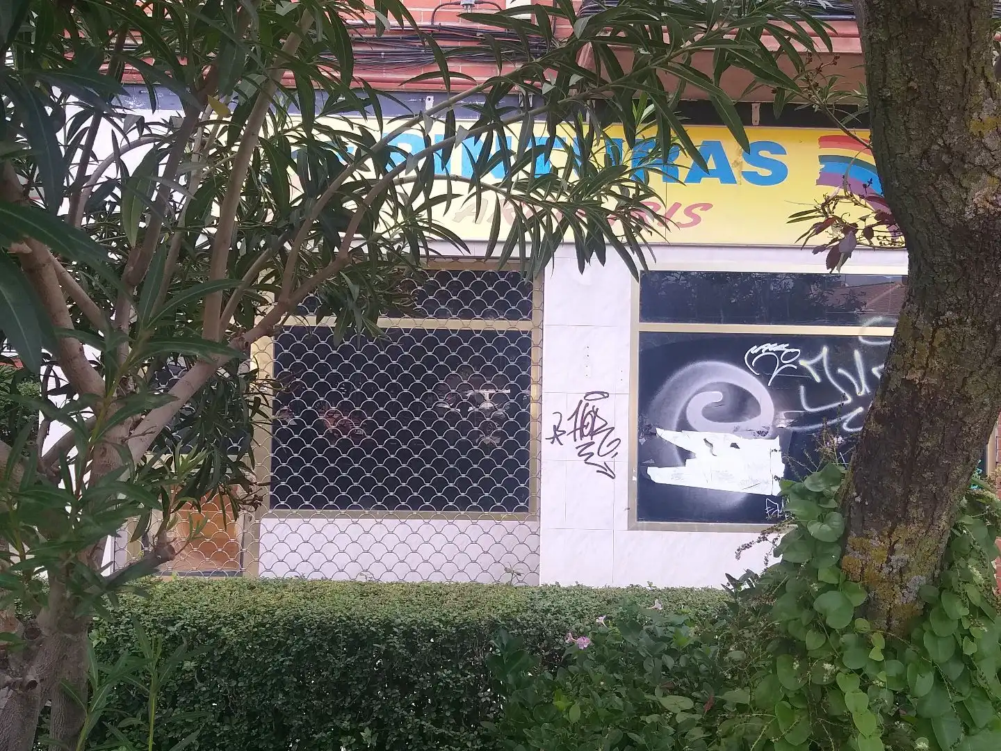 Gewerbefläche zur Miete in Calle de Castilla la Vieja 3
