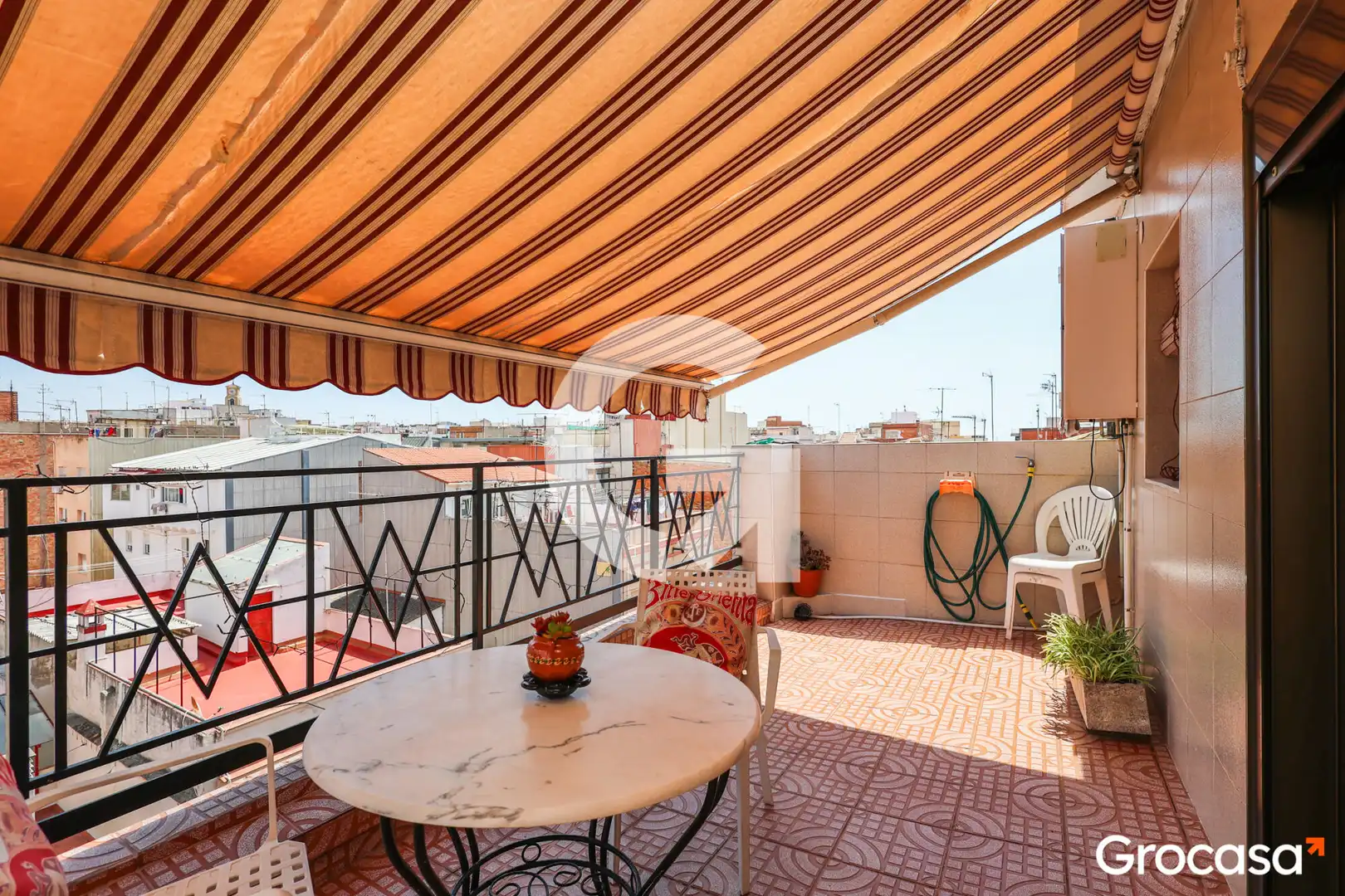 Ático en venta en CL LLANÇA DE, La Torrassa
