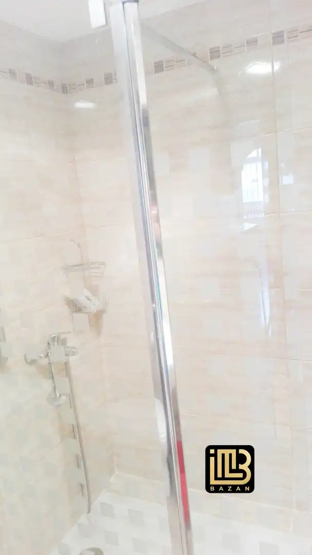 Bathroom of Flat for share in Málaga  with Air Conditioner, Furnished and Oven