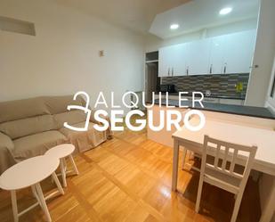 Living room of Flat to rent in  Madrid Capital