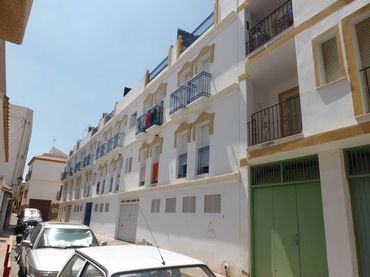 Aparcamiento con ascensor en venta en C/ Calderón