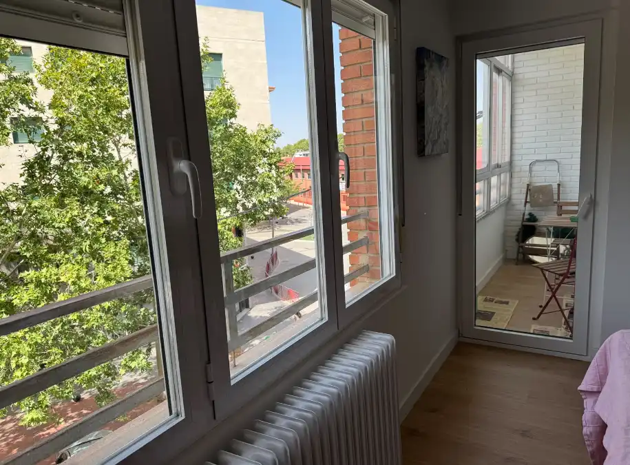 Piso con ascensor en venta en Yecla, imagen 2