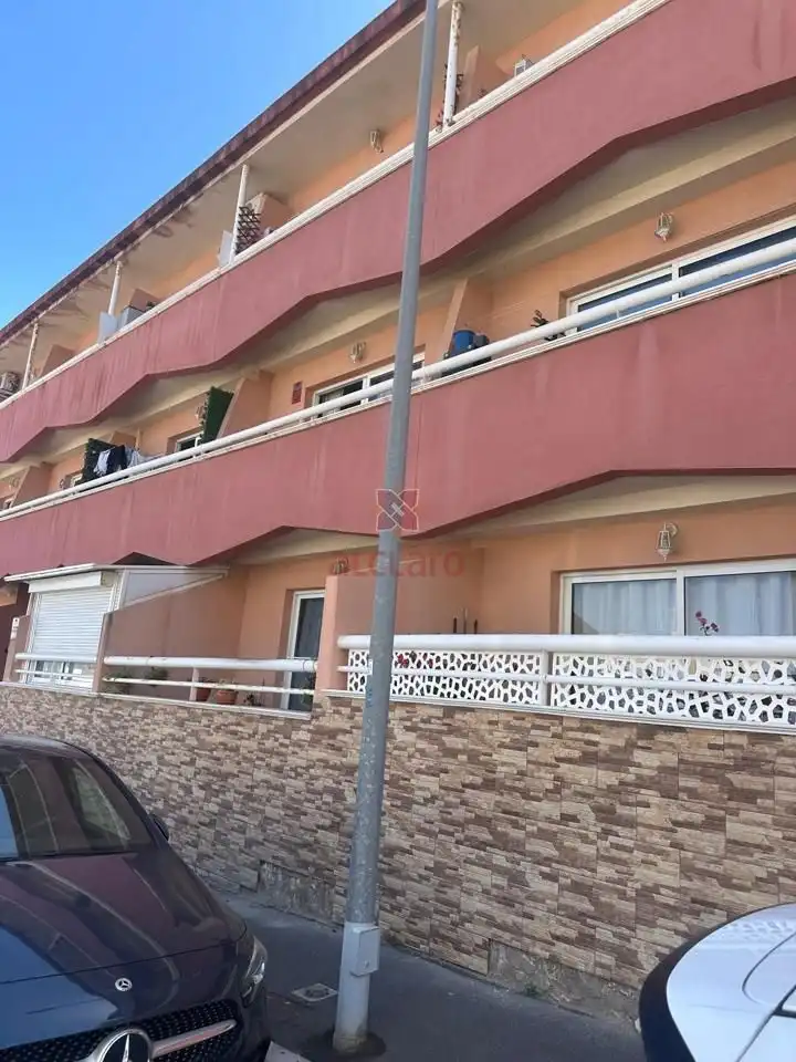 Vista exterior de Pis en venda en Granadilla de Abona
