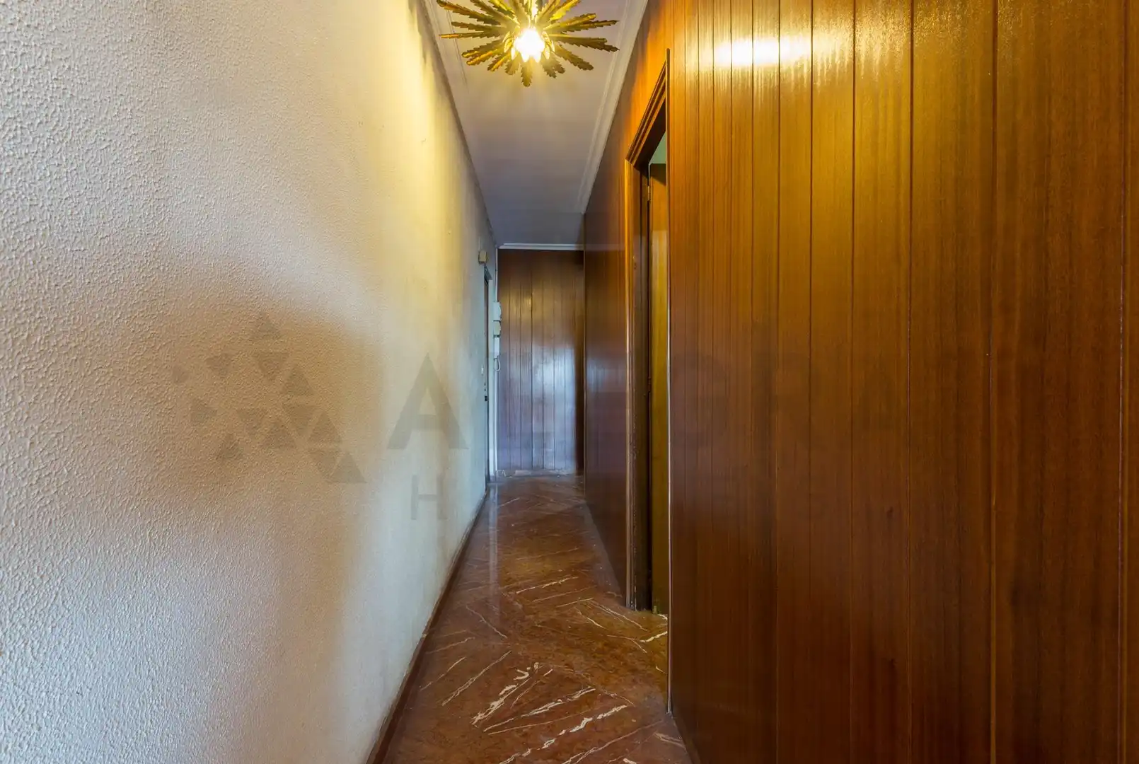 Flat for sale in Sevilla  with Air Conditioner