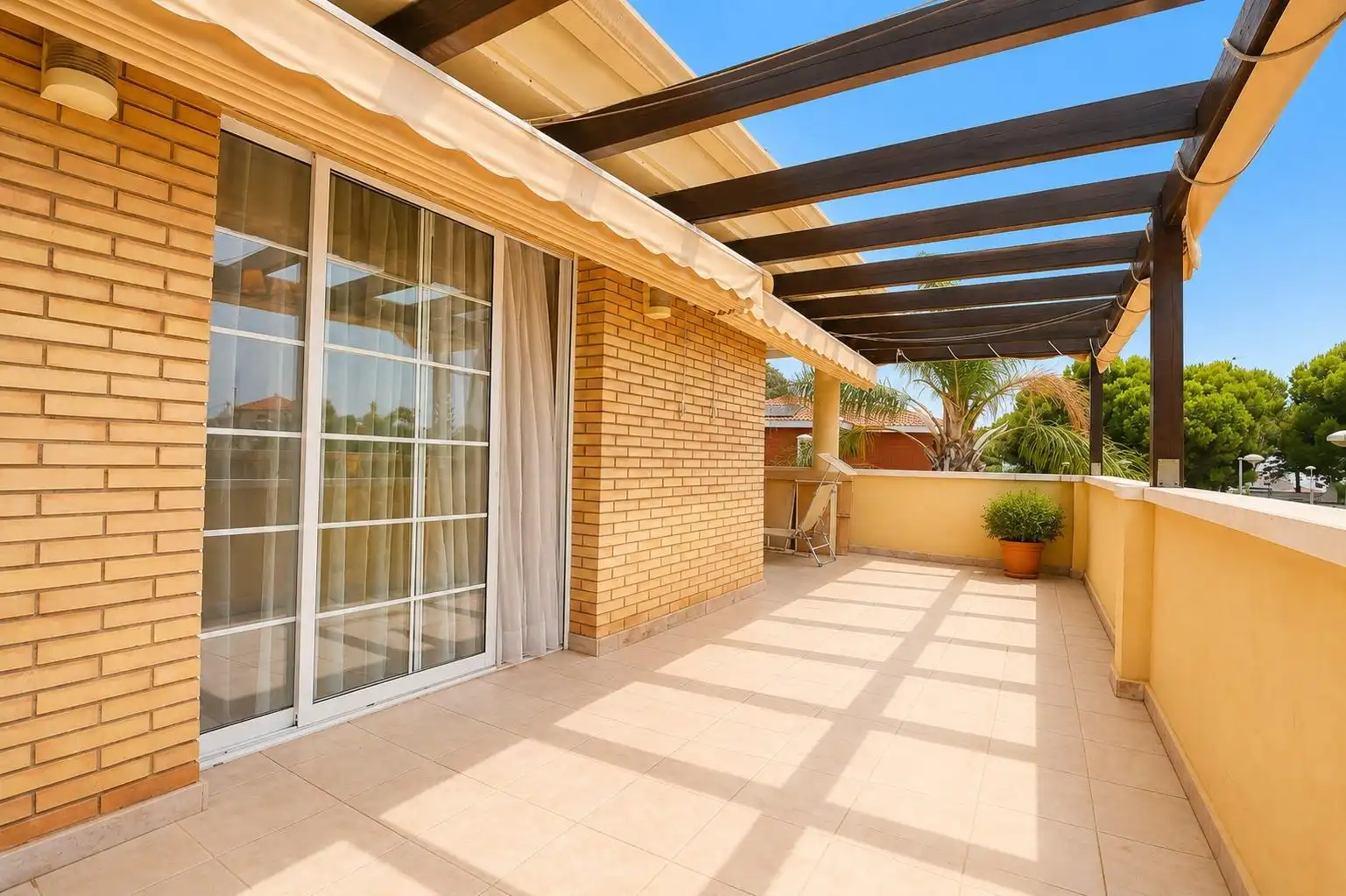 Terrassa de Casa o xalet en venda en Cambrils amb Aire condicionat, Calefacció i Jardí privat