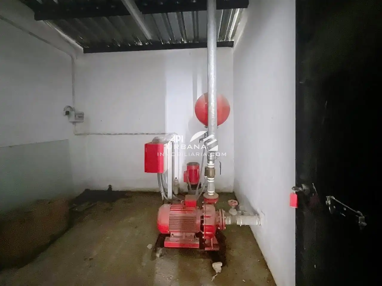 Nave industrial en venta en Las Vegas - Campoaras