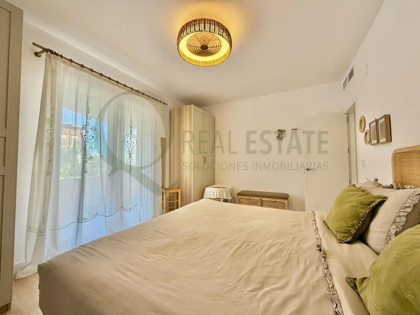 Bedroom of Houses for sale in El Campello  with Air Conditioner, Heating and Private garden