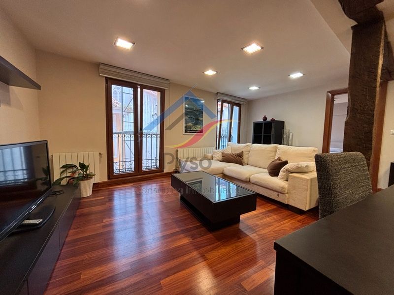 Sala de estar de Piso de alquiler en Santander con Calefacción, Parquet y Amueblado