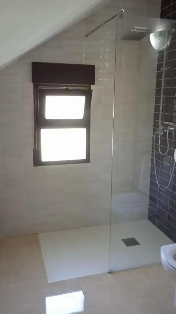 Bany de Casa o xalet en venda en Totana amb Aire condicionat, Piscina i Balcó