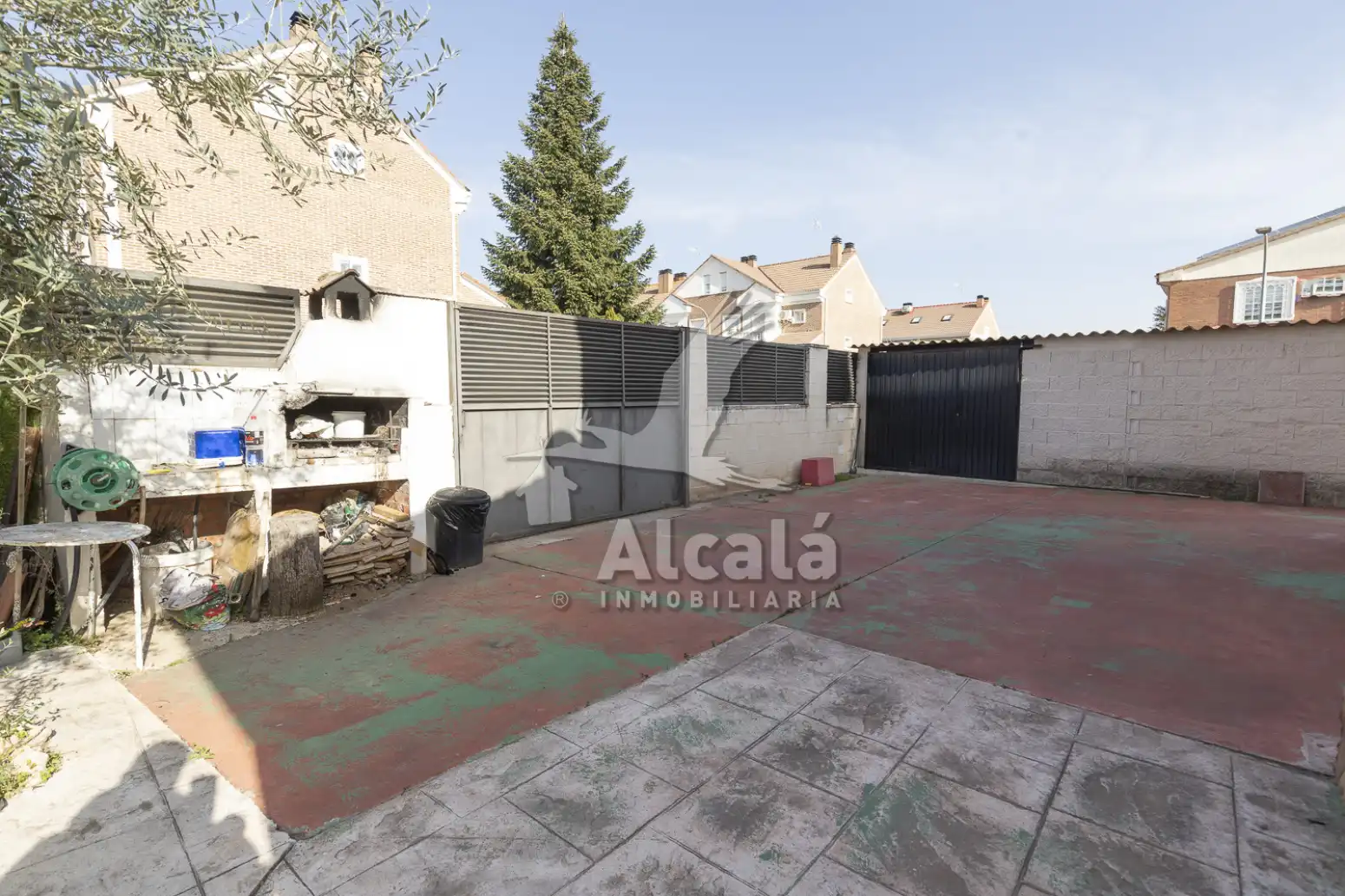 Jardín de Casa adosada en venta en Azuqueca de Henares con Aire acondicionado, Calefacción y Piscina